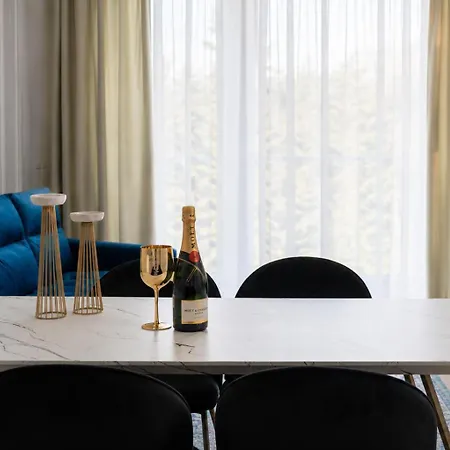 Klifowa 22 Art Deco Przy Plazy *